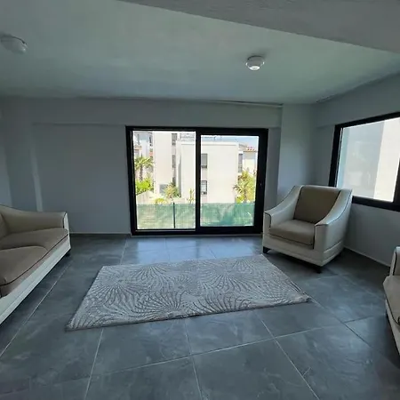 Aegean Sea Wiev Cesmealti Triplex With Pool Access Wi-fi
