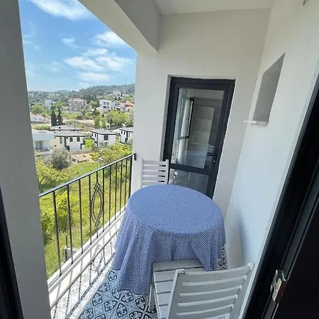 Aegean Sea Wiev Cesmealti Triplex With Pool Access Wi-fi Apartment *